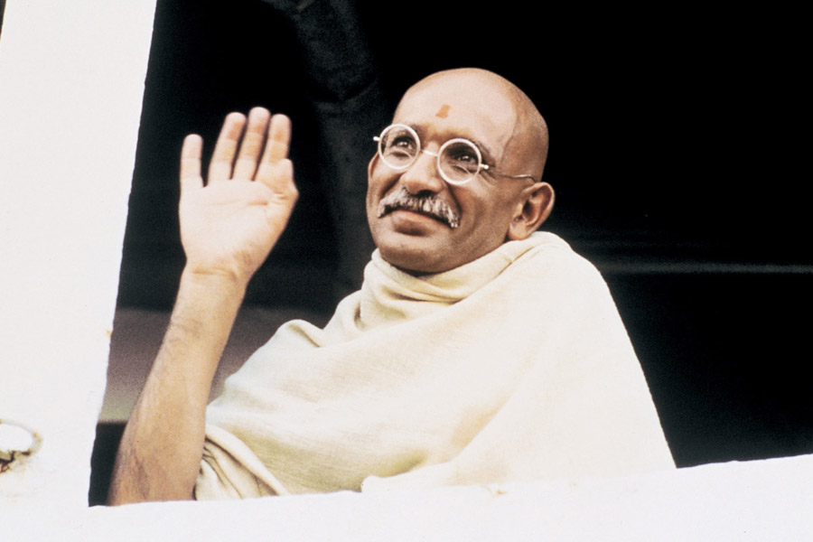 5 frases de la película Gandhi para reflexionar