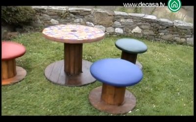 El rey del reciclaje: Cómo hacer una mesa y sillas de jardín con elementos reciclados