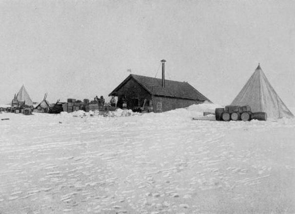 File:Framheim, February 1911.jpg